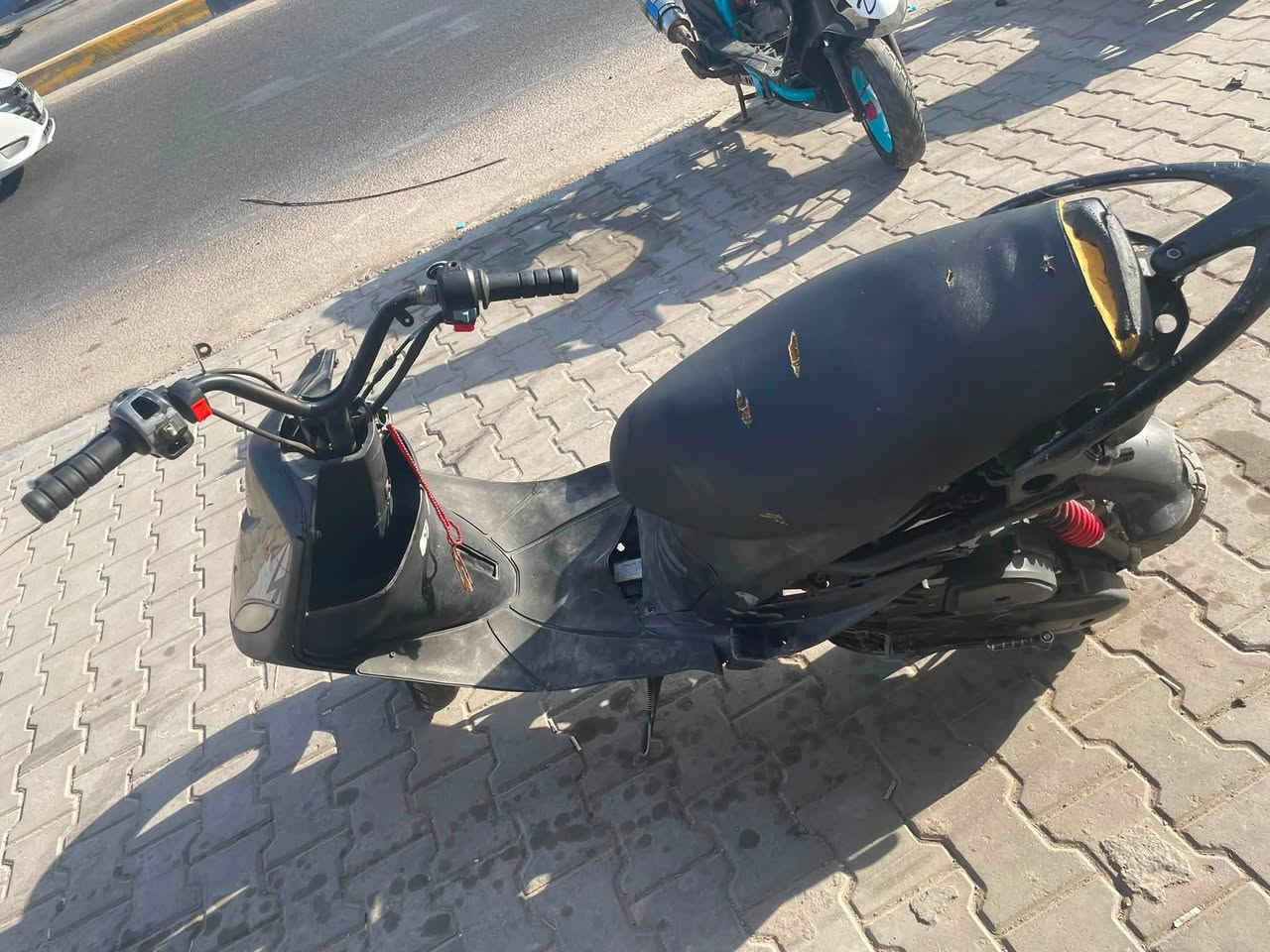 سلام عليكم شباب ماكس عدله للبيع بوشه ٤٩ لاتبخير لاتنقيص لاصوت اكسل لا صوت بل مكينه ناعمه الدراجه بيه نقوصات قليله السعر٣٢٥ وبيه مجال مكاني ابو الخصيب حمدان رقمي للاستفسار ***********.
