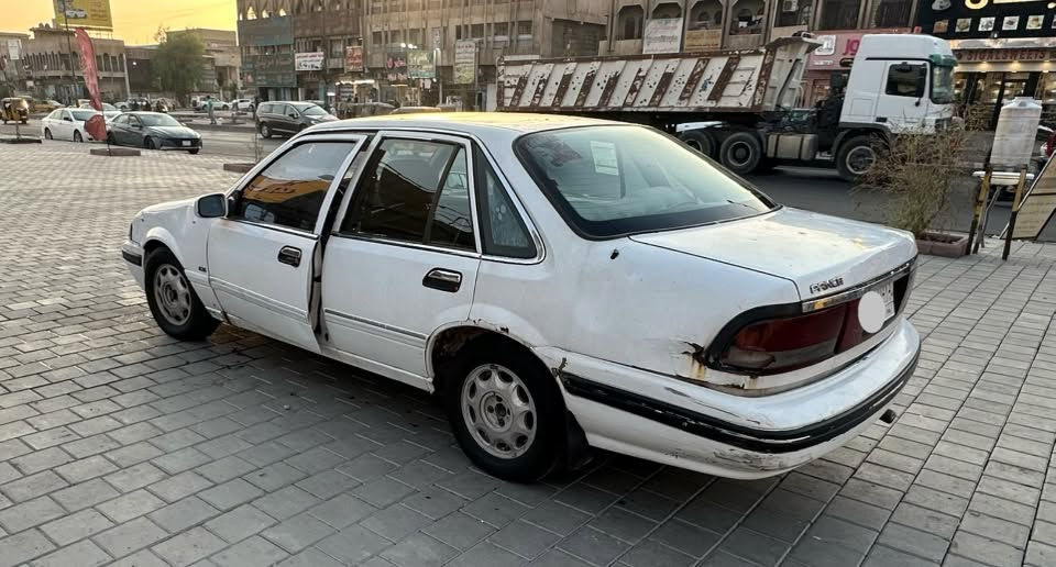 السلام عليكم برنس للبيع موديل 1995 رقم بغداد 
السعر 33 
الاتصال ***********
