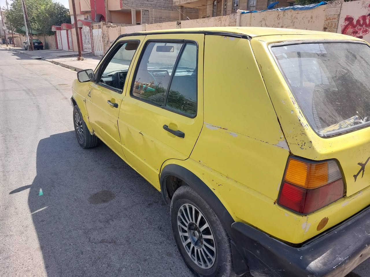 السلام عليكم
كولف موديل 1991
سعر 17 وبيها مجال للطيبين
محرك 08 شرط..كير شرط..سنويه 2028
خصوصي مو تكسي..كابون ورقي بيها
صاحبها الشرعي يريد تحويل
ماكن السياره جانب الايمن
للتواصل ***********
