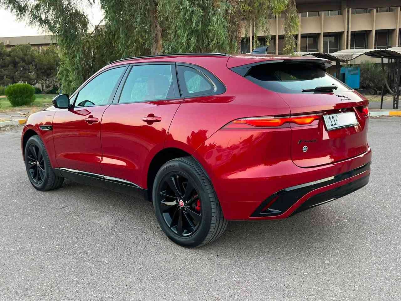 الوحش البريطاني 
JAGUAR-F PACE
ضمان شركه ساز 
2023 
كفاله عامه من كلشي جديده بحاله الزيرو 
ماشيه ٤٨ الف كيلو 
فووول مواصقات 
لون ماروني وداخل احمر 
بانوراما 
مقاعد جلد وكهرباء 
تبريد وتدفئه المقاعد 
رادارات 
محرك 2.5 
4 سلندر 
وتحديد مسار 
حساسات 
شاشه كبيره 
سياره مغلفه PPF من الوكاله ضمان 
بغداد الجادريه 
*********** بغداد, العراق
