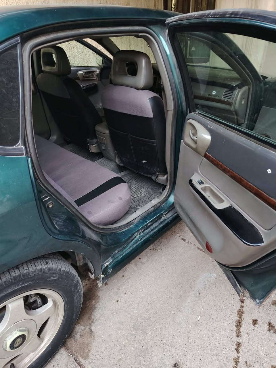 السلام عليكم سيارة امبال للبيع كايم شرموديل 2000 سنوية جديد محركط الوكالة والتحويل للستفسار على الرقم ***********
