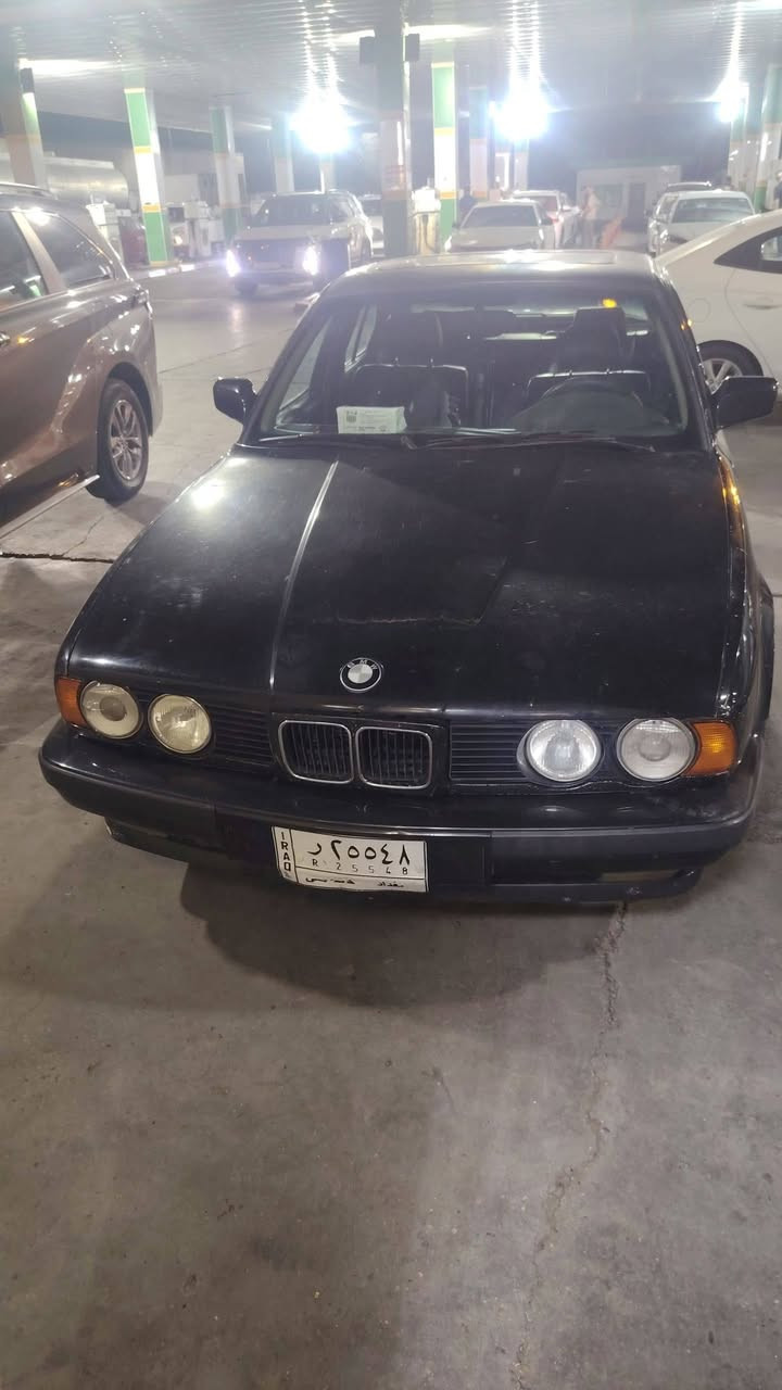BMW
للبيع موديل ١٩٩١ محرك ٥٣٥ فول مواصفات تدفئه وتبريدمحرك جيد مكانه بغداد الشعله ***********

