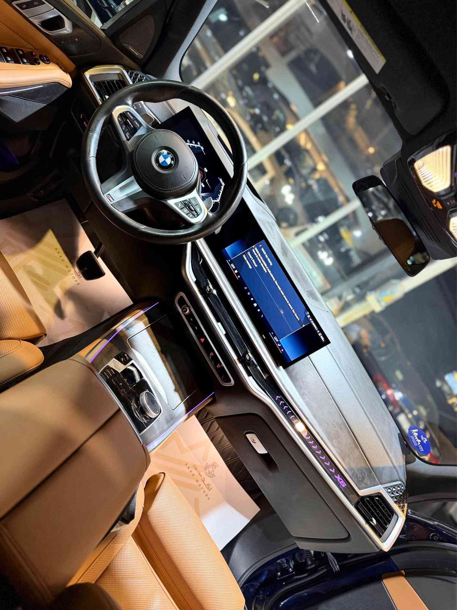 BMW X5 M40i
2025

ماشية ١٦ الف فقط
تبديل دعامية خلفية فقط
بدون ايرباك
بدون صبغ
كاملة المواصفات 

رقم اربيل

السعر : 57,000 $

***********
*********** بغداد, العراق
