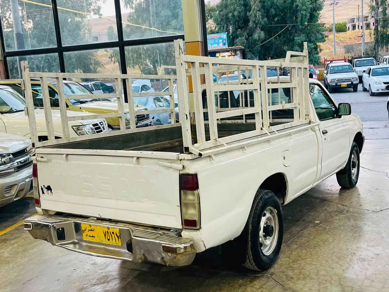 نیسان 2002 بەشەرتی گێرو مەکینو تەبریت 
ئارمو سنەوی لەگەل دایە سەیرەکە مالی 
کەساباتە دینار مەسرە فی تێدانیە  
حیزام پەمپە بێدەعم 
شوێن کۆیە 
سحری 69
***********
*********** السليمانية, العراق
