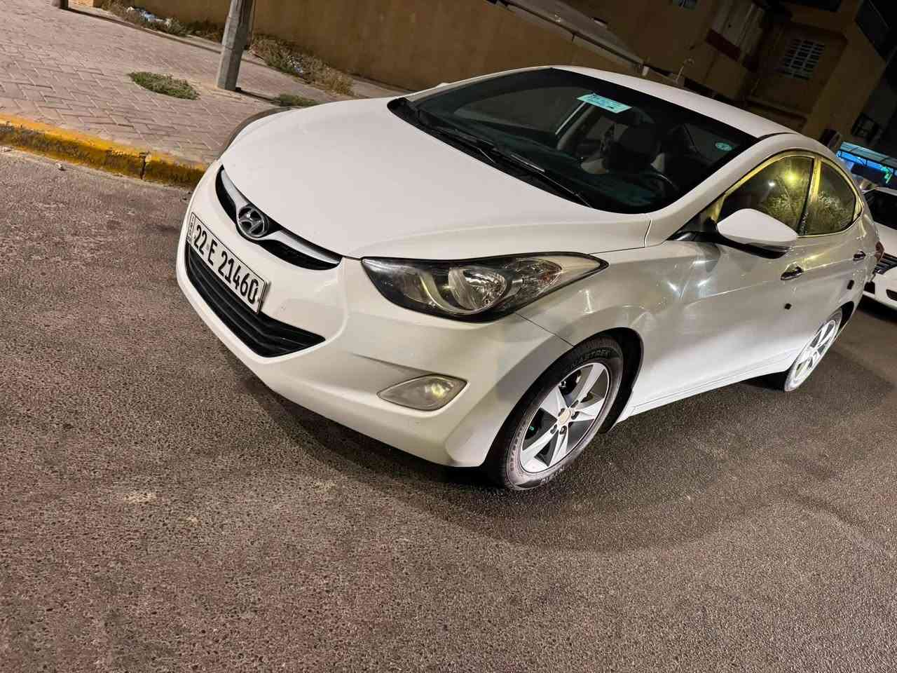 سلام عليكم النترا ٢٠١٢ خليجي بيها نص باب السايق صبغ موجود وقبق جنطه مفتوح السونار بالمنشور سياره رقم وهزه جديد رقم اربيل بأسمينا مكينه ١٨٠٠ سياره جاهزه مكينه وكير وتبريد خير من الله تخم تاير وحداديه جديده سياره احلى من صور 
موصفات اشاير بالمري ويل كب تحكم جهتين 
مكان سياره بغداد سعر ١٠٥ وبيها مجال 
للاتصال 
***********
***********
