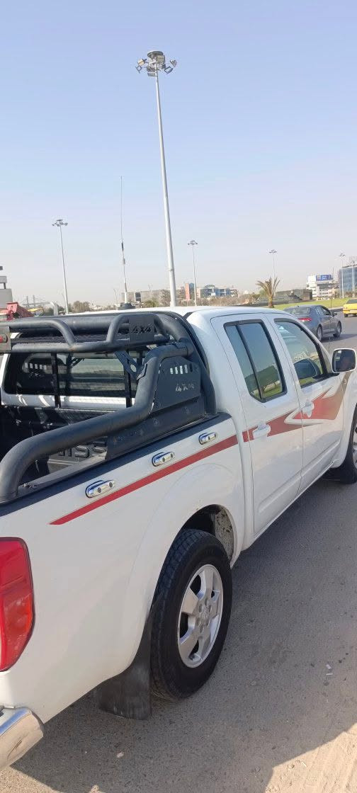 بيع او مراوس... بيع او مراوس 
 بسيارة صالون خصوصي أو سيارة عالية 
بيكم نيفارة موديل 13 اربيل كفاله مكينه وكير وتبريد جاهزه السيارة وبالبصرة وعندي وكاله باسمي هاتف 
***********
