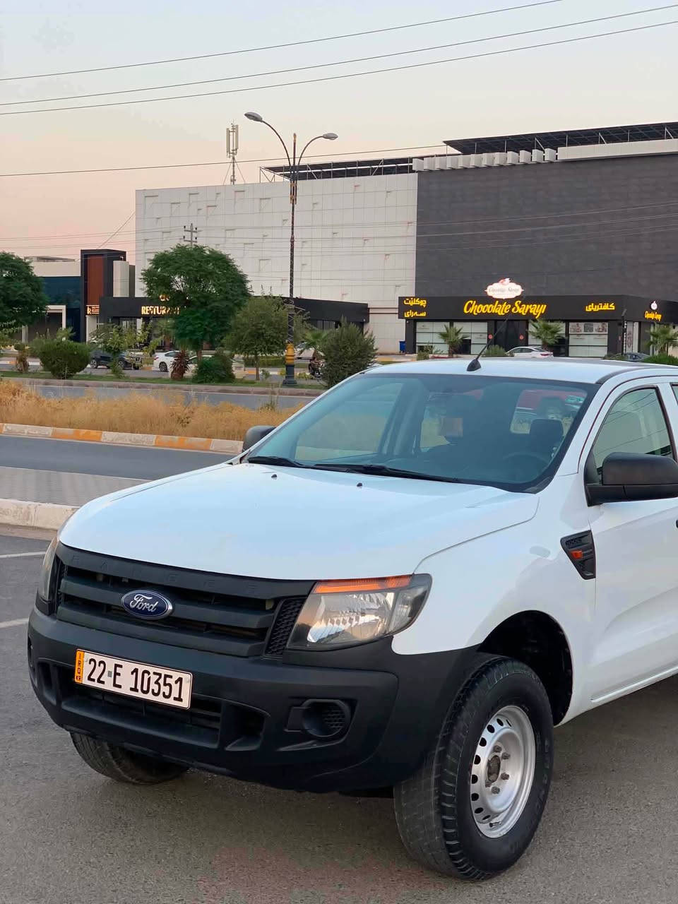 فۆرد رەنجەر ٢٠١٥ دەبڵ اکسل گاز انجکتەر سۆپەر مەکینەی نەکراوەتەوە هەموو گیانی بورخی لێ باندراوە   هەگیانی لەسەر دەقی شەریکە ماوەتەوە گێرو مەکینەو اکسلی بەشەرت سەنوی تا ٢٠٣٠ تازەییە غرامەو هەمووشتی بەشەرت نرخی ١٣٥ گەڵاو مەجالیکی برایانە *********** واتسئاپو هەموو شتی لەسەرە رانية, السليمانية
