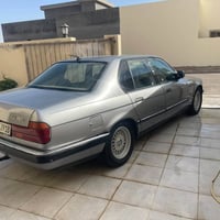 بي ام 735 • موديل 91 • تحويل مباشر