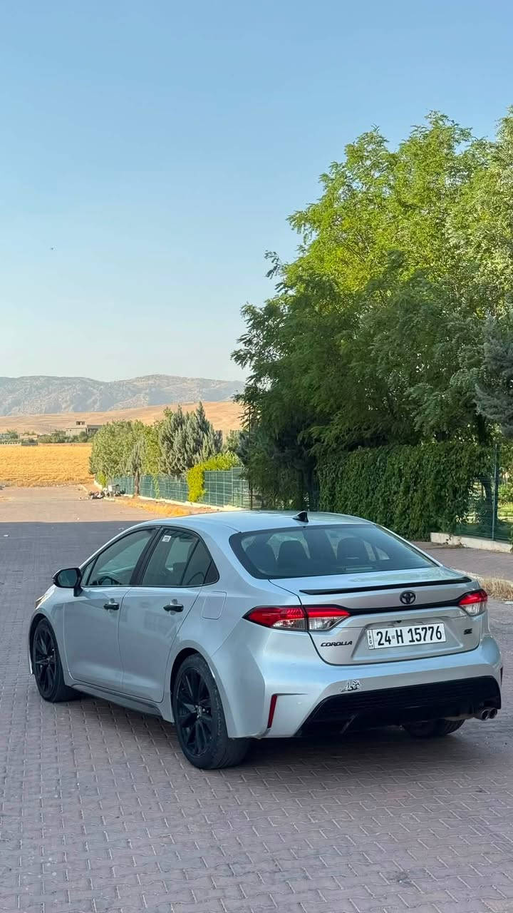 TOYOTA COROLLA
وارد امريكي 

موديل 2022
رقم شانصي /5YFS4MCE8NP098235

مواصفات SE نص فول

تحكم ستيرين جهتين

مثبت سرعه 
محرك ٢٠

قياده ذاتيه

تحديد مسار

رادار امامي

تچوه وسطيه

اوتو هولد

سايد بريك بصمه

نضام الsport

السياره حادثها من امريكا فقط بونت صبخ بدوون ايرباگ 
بجم و خلف كبس 

رقم شانسي و صوره حادث مووجود بصوره 

سياره مكفوله 

سعر السياره ١٢٨

سياره رقم دهووك رقم سنوي جديد 

للاتصال واتساب ***********
