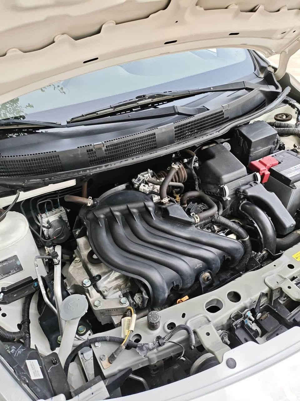 🚘 نيسان سني موديل 2023 للبيع

🔹 باسمي — تحويل ثاني يوم
🔹 استلام شركة
🔹 دهن الكير جديد Matik S
🔹 دهن المحرك Mobil 1
🔹 رقم إنكليزي جديد ما مشتغلة تكسي مال منتسب
🔹 السيارة أحلى من الصور تجي وتشوفها بعينك
🔹 السونار مرفق بالصور
🔹 المندلاوي فقط بارد بسيط جداً

💰 السعر: 109 وبيها مجال للشراي 

📞 للاستفسار: ***********
