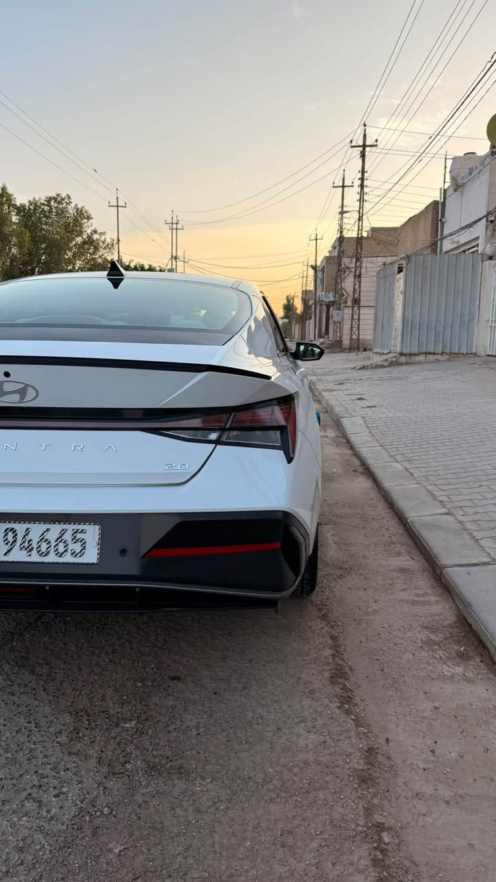 سلام عليكم النترا 2024 وكالة الاولى موتورز محرك 2000 خليجي رقم نجف دولي فتحه بصمه حساس امامي خلفي كامره خلفيه ويل17 تخم تاير جديد تبريد امامي خلفي داخل بيجي شاشه داعمه للابل كاربلي شاحن وايرلس وباقي المواصفات معروفه مكفوله كفاله عامه  ماشيه 72 172 وبيه مجال مكان نجف ***********
