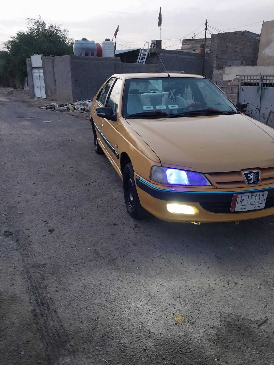 بيجو بارس • للبيع
