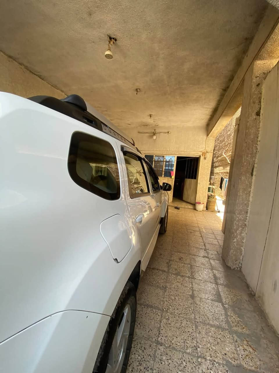 رينو داستر 2018 خليجيه مكفوله من الصبغ بيها مكانين بارد
مكينه 2000 

كير ومحرك وصدر وكهربائيات وتبريد كله مكفول 

السعر 88 وبيها مجال 

ديالى بعقوبه 

***********
