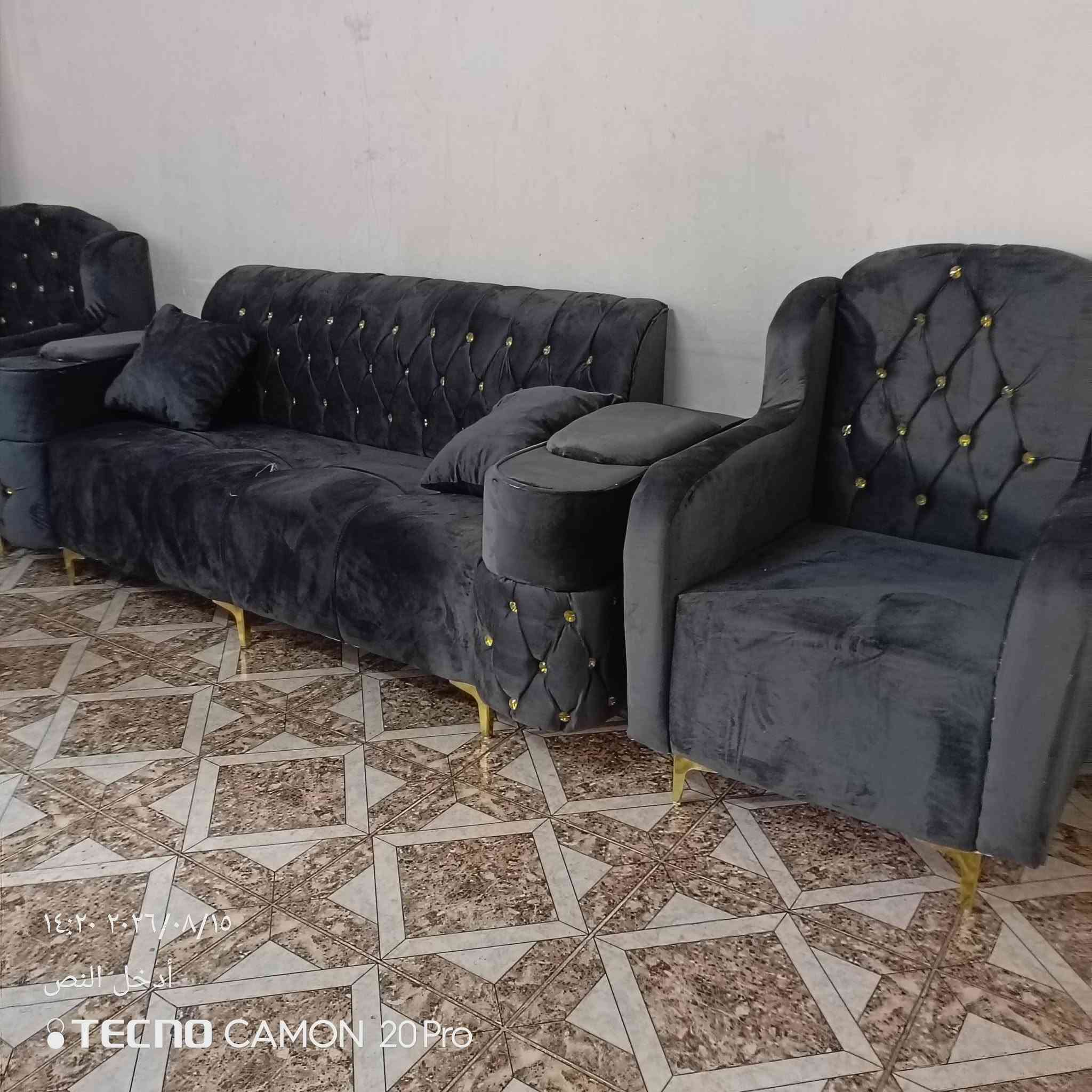 🛋️ الراحة والأناقة ببيتك مع معمل ومعرض السفير!
استغل المساحة صح مع الدواووين والتخومه  المودرن 💫
متوفر بجميع الألوان والتقسيط المريح!
📍 مكاننا: تكريت - الزهور - خلف افران الكرخ
📞 للحجز والتوصيل: ***********
