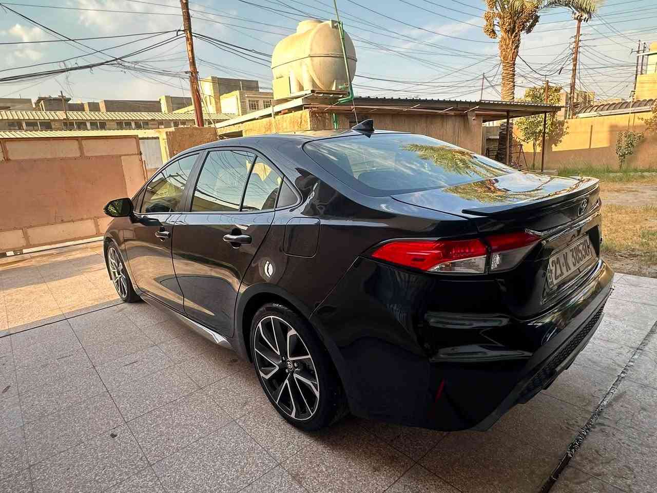 سلام عليكم
كورلا 2021
ماشيه ٧٢ الف
موصفات ال se 
فول عدا الفتحه
رادار 
توقف ذاتي
تحديد المسار
شاشه جبيره 
مود درايف 
كشنات رياضي 
ويل ١٨ بلادي 
كير مكينه بشرط 
صدر امامي خلفي مال شركه نظيف
بولش حمام نانو
سياره جاهزه مابيه مصرف 
رقم سليمانيه الجديد بااسمي شرط التحويل
بيه صبغ وجه الجنطه والبنيد 
وشبر بل جاملغ الخلفي 
رايده ب ١٣٨ وبيه مجال
مكاني بغداد -حي العدل

***********
