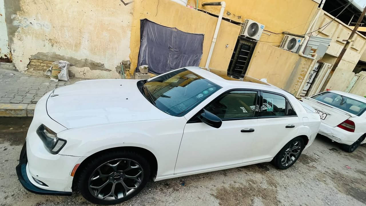 السلام عليكم من رخصت الادمن 
اوباما 2015 S اصل
 السياره باسمي رقم بصره تحويل ثاني يوم
 السياره بيها
قطعتين صبغ وارد امريكي 
للاستفسار اكثر اتصل وبخدمتك
 *********** 
السعر 218 وبيها مجال

(مكلف بالنشر ارجو التواصل على الرقم حصراً)
