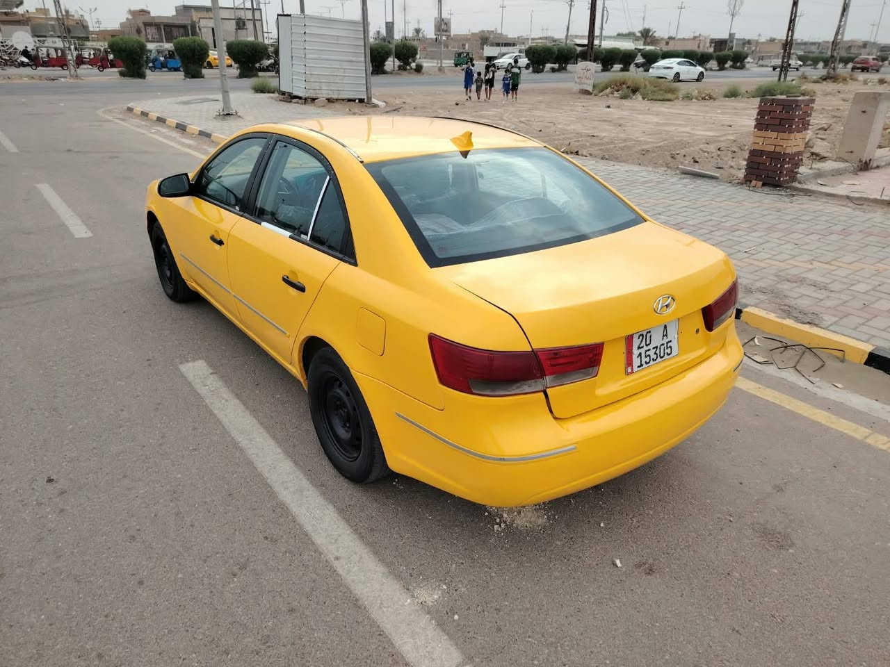 السلام عليكم
* سوناتا موديل 2009
*السياره خليجيه سنويه لل ٣١ رقم انكليزي هزه جديده 
*مشروع وطني خط وبحث مصفر جوال
* كير و مكينه  كفاله ٢٤٠٠
*تبريد ثلج وتدفئه شغاله
* صبغه جديده + مضخم صوت + شاشه ايباد تاب
*تحكم ستيرن
السياره جاهزه مال شغل الف متذب عليها
السعر 80 وبيها مجال بسيط جدا
العنوان كوت
***********
