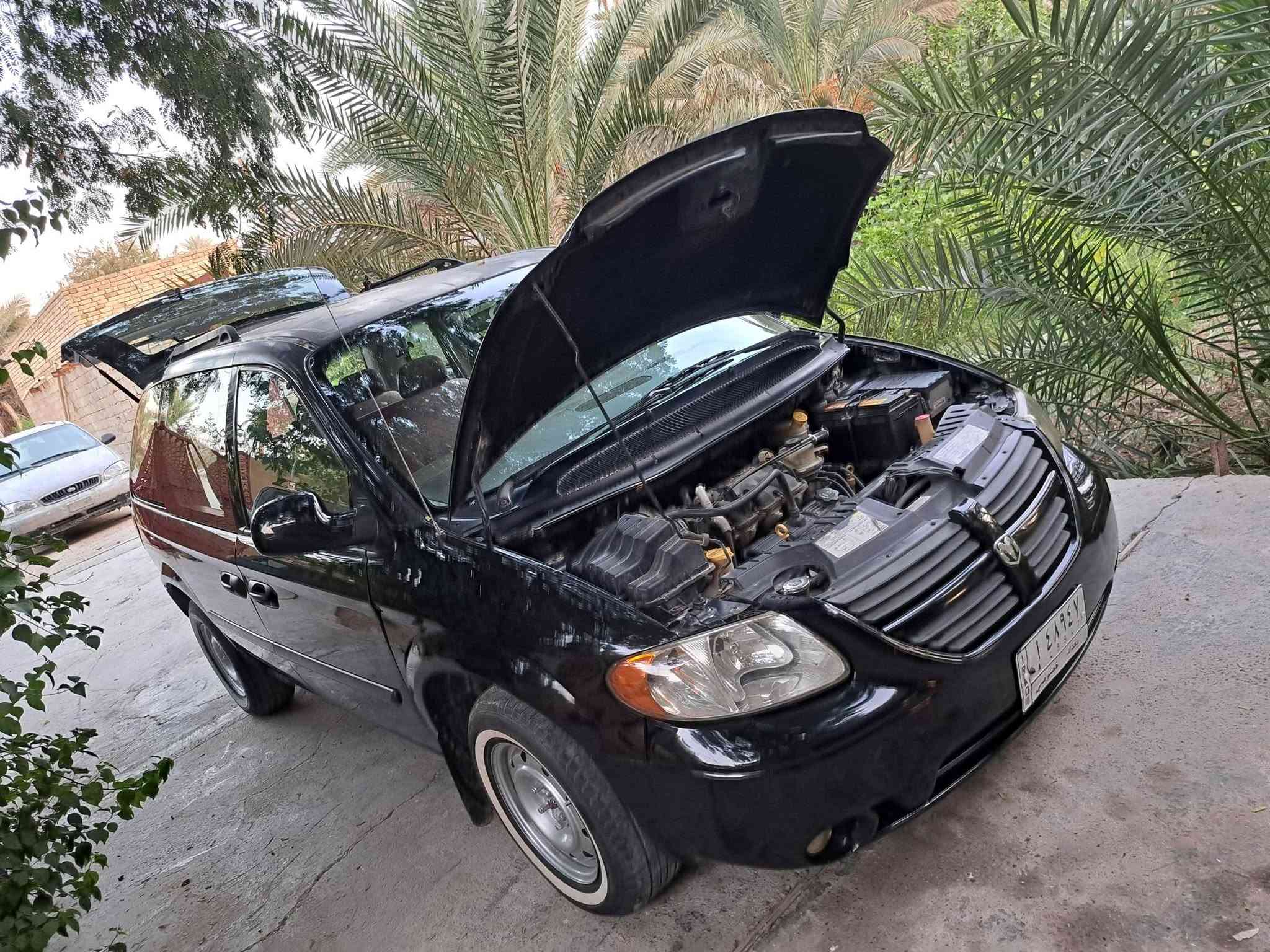 دوج كرفان ٧ راكب رقم بغداد سنوية لل٢٨ تحويل ثاني موديل 2005 تبريد 
ثلج🧊 مكينة وكير جدد 3,300 [V6]
حدادية جديدة دواخل جديدة كهربائيات 
عامة شغاله  كيجات كلهن شغالات ماسحه خلفيه شغاله لايت زينون تخم تاير 
ترايها حلو وسريعة سعرها مناسب 
للمشتري ٦٠ وبيها مجال قليل مكاني 
كربلاء حسينية ***********
