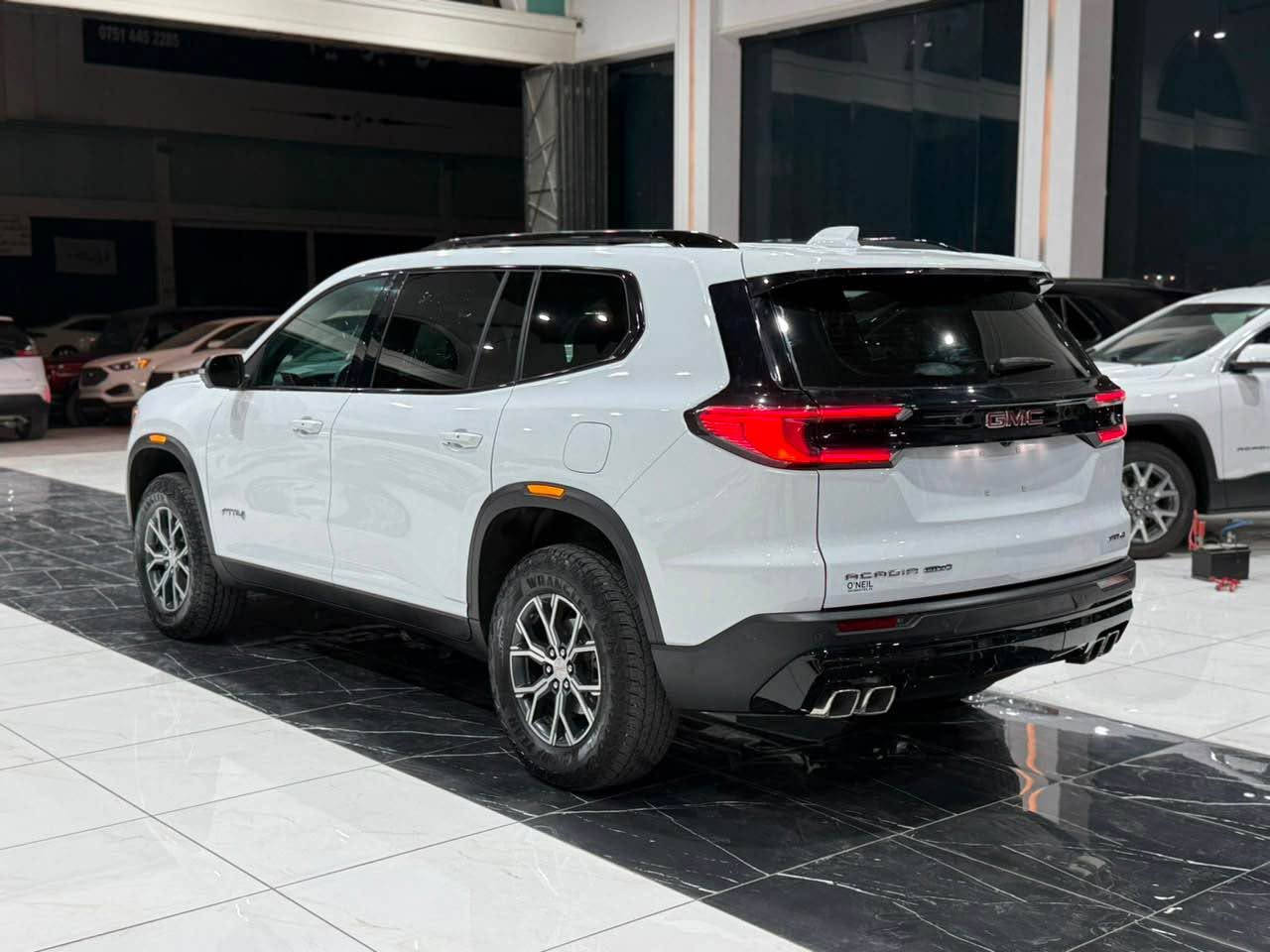 𝑮𝑴𝑪  𝑨𝑪𝑨𝑫𝑰𝑨  𝑨𝑻4 2024
‏4x4
موديل  2024
مكينة2.5
فول مواصفات 
فتحة سقف بانوراما
٧ راكب
بصمة
تشغيل عن بعد
رادار أمامي و خلفي وجانبي 
نظام كاميرا 360
داتا شو
كشن تبريد و تدفئة
ستيرن تدفئة
دواخل ليد
شحن واير ليس ايفون
مرايا شفت 𝑨𝒖𝒕𝒐
صندوق شفت 𝑨𝒖𝒕𝒐
بريك بصمة 𝑨𝒖𝒕𝒐 
جاملغ و بونيد صبغ
بدون دواخل
مسافة 𝑴𝒊𝒍𝒆𝒔 8,000
ايرباك برده سيستم
سيارة موجود اربيل

رقم ☎️ 
***********
*********** - ***********
#𝑨𝑪𝑨𝑫𝑰𝑨 #𝑨𝑻4 أربيل, العراق
