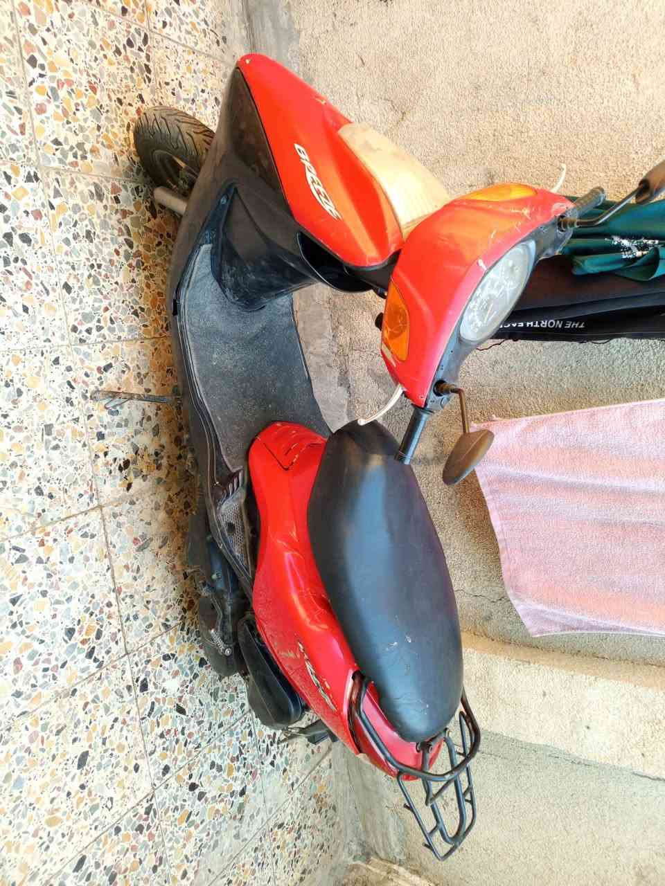 هندر واحد • خيط دخان • حك جهة
