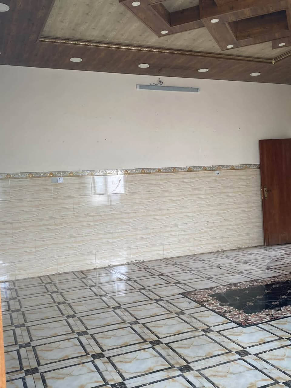 دوانم المعمل • ٢٠٠م • غرفتين