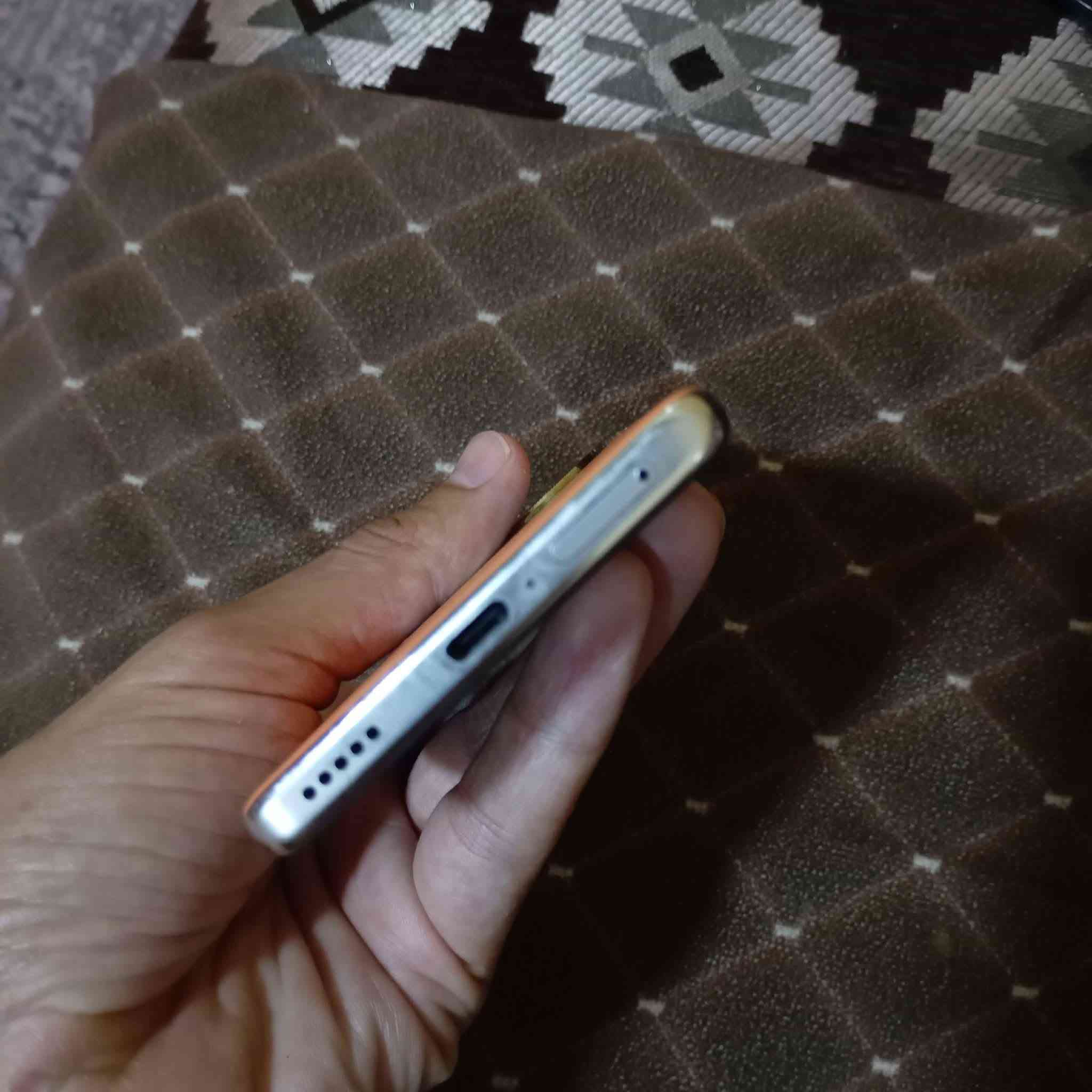 السعر قفل 290 اقرا المنشور
هونر اكس 9 بي

ذاكرة 256

رام12+8

الجيهاز وضع شركة شخط مابي غراضو كاملة
مكاني ايمن ***********
