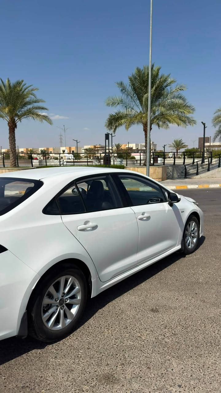 السلام عليكم
كورلا تجميع شكل الخليجي موديل 2025 
ماشية 9 الف جديدة السيارة مكفولة كفالة عامة 
الدعامية الخلفية بيها شخط 
المواصفات: فتحة سقف ،بصمة ابواب وتشغيل،كشنات جلد ،وباقي المواصفات المعروفة 
رقم بغداد شرط التحويل والغرامات 
السعر 158$ 
للاستفسار التواصل على الخاص او الاتصال ***********
