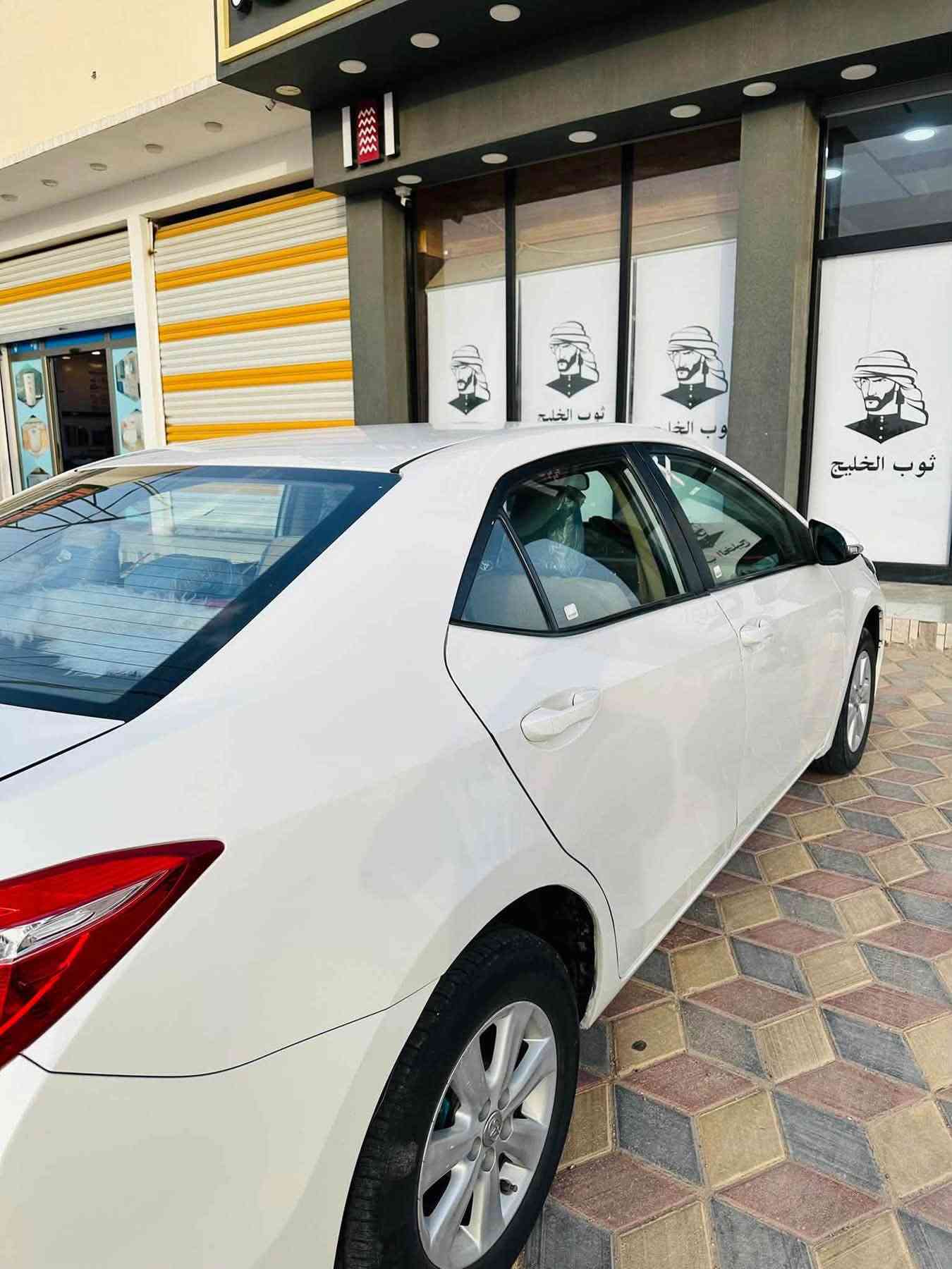 السلام عليكم
كورلا 2015 خليجي محرك 2000   

رقم بغداد تحويل ثاني يوم

اشاير بالمري 

حساسات    

تحكمات ستيرن 

تشغيل عن بعد

داخل لونين

بيها صفحه و البنيد مبدل  بدون دواخل موضح بل صوره

مكان الرمادي

السعر120 

 وبيها مجال للشراي***********

