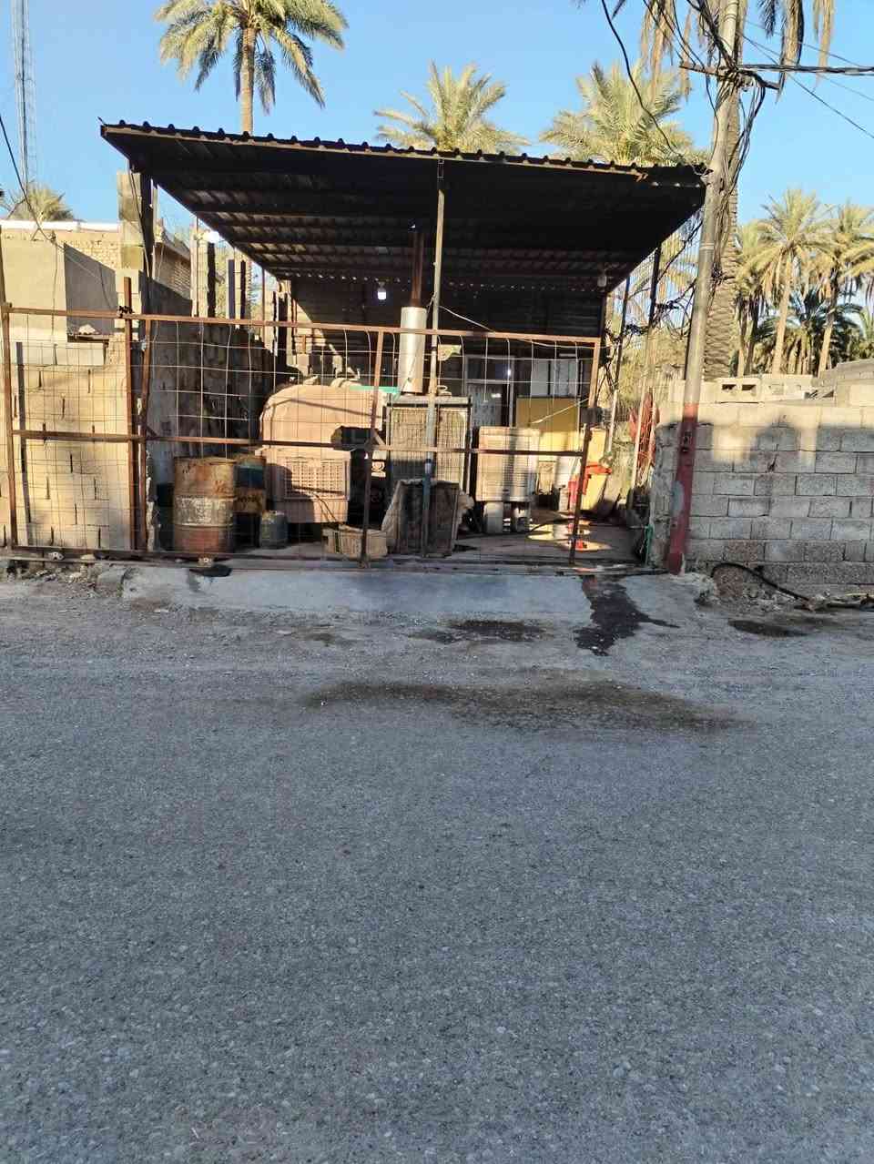 موقع مولد للبيع إجازه ٢٠٠ كي في مولد كمنز خمسة ونص مامفتوح بلادي انجكتر دهن الحمل ٦٥٠ امبير قابل للزيادة في ديالى منطقة الحديد *********** السعر ٤٠ مليون
