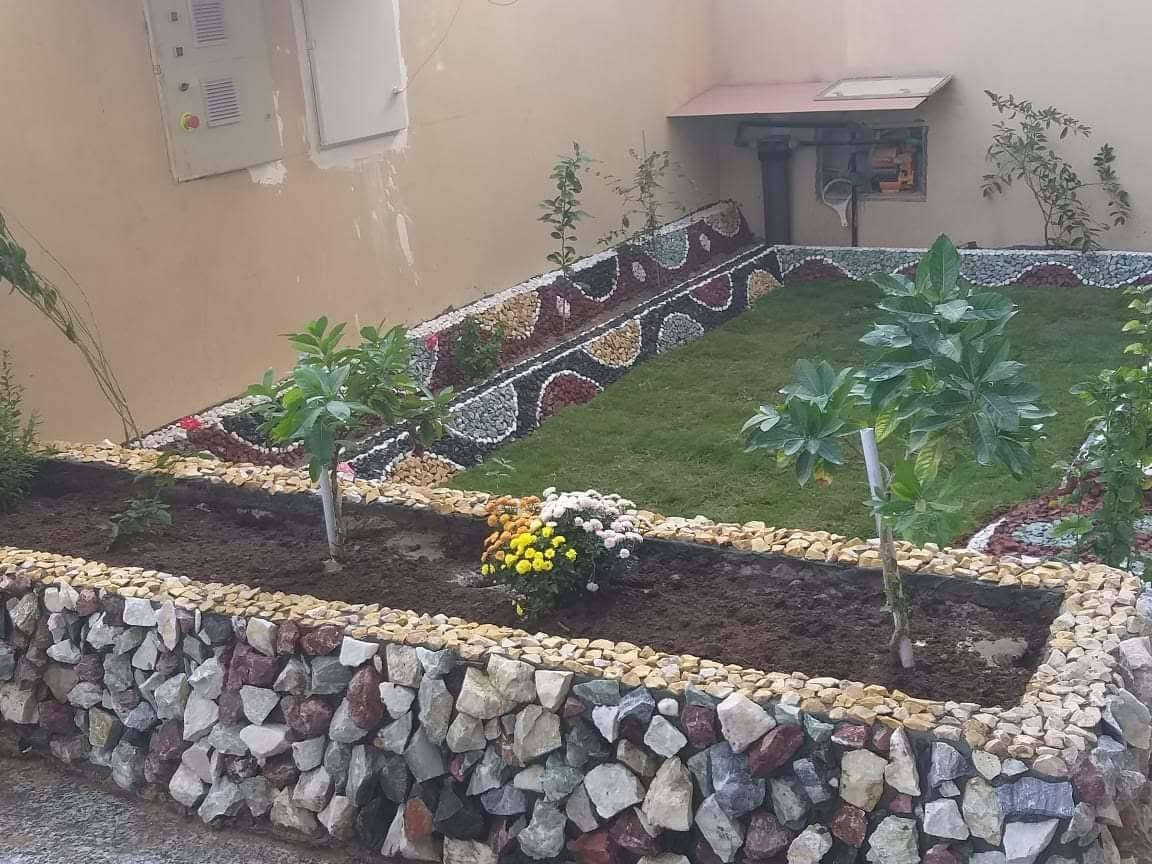 ابو سجاد الهندسه حدايق والديكورات وشلالات وكل مايخص الحدايق الاتصال( ***********

نص مكتوب في الصور:
- REDMI NOTE 9 AI QUAD CAMERA
