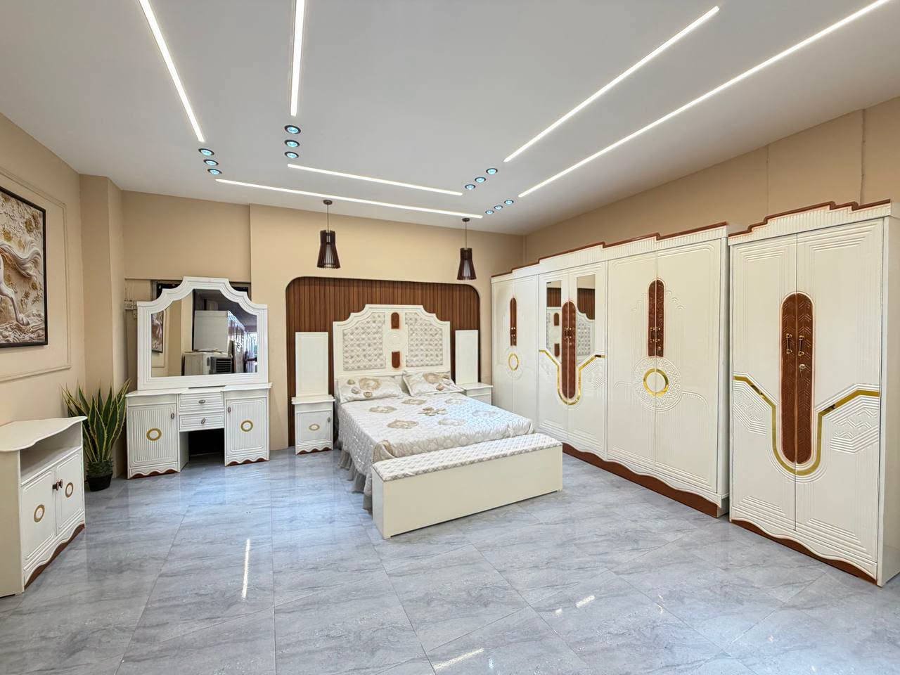 للحجز والاستفسار واتساب: *********** ☎️
​غرف نوم عراقية.. أناقة وسعر اقتصادي على قد الإيد! 🛏️✨
​تريدين تجددين غرفتكِ ومحتارة بالأسعار؟
وفرنا لكِ أرقى موديلات غرف النوم بنجارة عراقية متينة وأسعار اقتصادية تناسب ميزانيتكِ بدون ما تضحين بالجودة! 🛠️
​✨ ليش تختارين غرفنا العراقية الاقتصادية؟
​🪵 متانة وعمر: شغل عراقي نظيف ومضمون يتحمل الاستخدام اليومي.
​🎨 تصاميم عصرية: ألوان هادئة مودرن تعطي وسع وجمالية لغرفتكِ.
​💰 سعر مناسب جداً: أفضل قيمة مقابل سعر للتوفير وتسهيل التجهيز.
​🚚 خدمة التوصيل والشد متوفرة.
​💬 لطلب الصور والمواصفات الكاملة:
تفضلي بمراسلتنا عبر الواتساب على الرقم:
👉 ***********
​#غرف_نوم_عراقية #غرف_نوم_اقتصادية #أثاث_عراقي #تجهيز_منزلي
