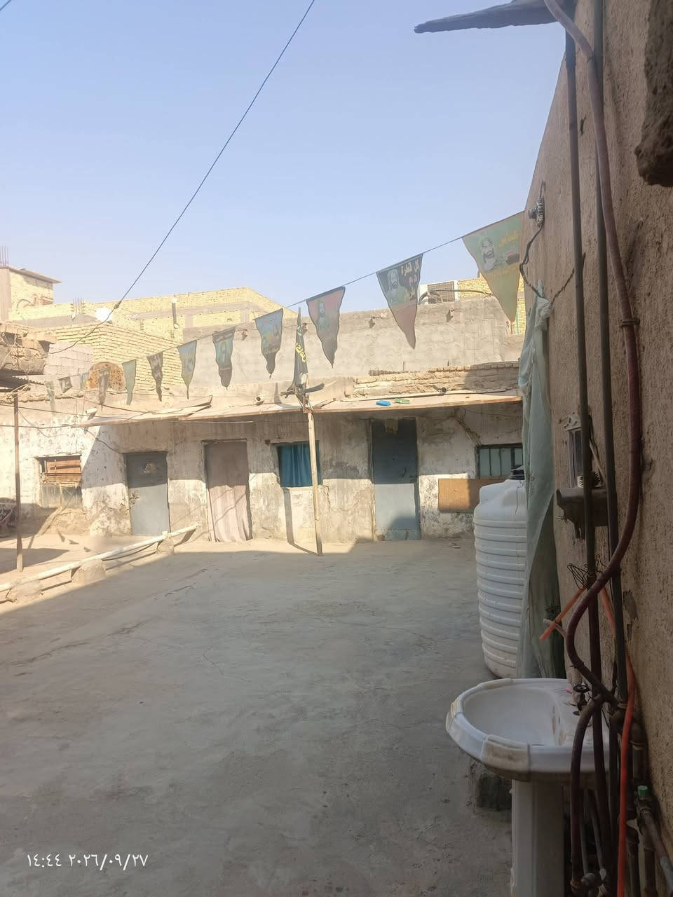 بيت للبيع بنيان قديم مساحته 190 متر دربونه بضهر بيت سيد علي الغرابي للتواصل الاتصال على هذا الرقم ***********

نص مكتوب في الصور:
- ١٤:٤٣ ٢٠٢٦/٠٩/٢٧
- ١٤:٤٤ ٢٠٢٦/٠٩/٢٧