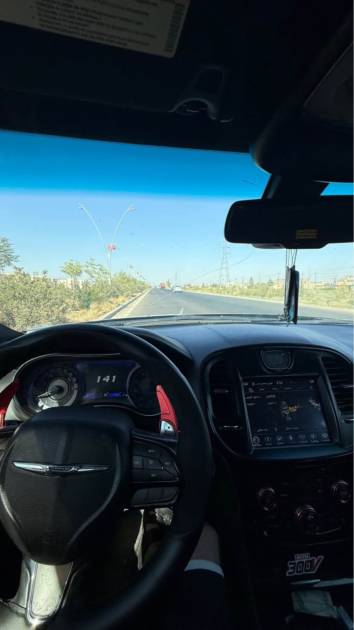 اوباما موديل 2020 اصل 2019s 
رقم بغداد باسمي 
فول مواصفات عدا البانوراما 
حادثها بلمنشور 
بدون شاصي بدون لغود مكفول 
الصبغ البيها ع كد الحادث 
كشرها نضيف صافي مابي شخوط 
تايرات جدد 
باتري جديد 
منضومه تبريد جديدة
كير محرك كله نضيف 
ماشيه 169 
بس صدرها والمشط يرادلهن شغل 
وشكد يكلف ينزل من سعر ماكو اشكال 
بيع او مراوس بجارجر او چالنجر 
*********** 
مكاني ديالى
او بغداد بغداد, العراق
