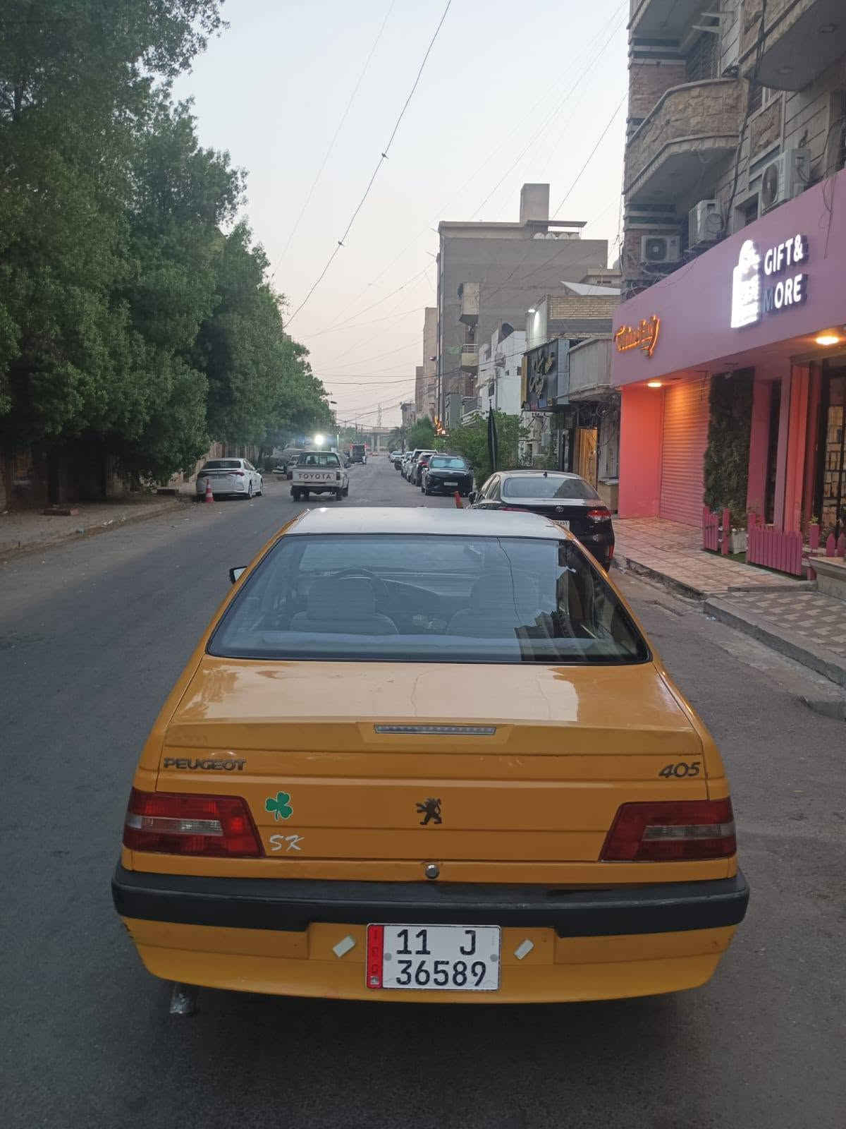 للبيع
بيجو لميس موديل ١٥
كير محرك مكفولات 
حداديه خلفي امامي جديده 
تايرات نضيفه 
تبريد ثلج 
غرفته نضيفه 
كهربائيات مابيه كلوب طافي 
ادامه كامله لكل السياره من راديترات 
وفيت بم وكلاص بانزين ونوزلات وبلكات 
ومراوح وكلشي السياره جاهزه من كلشي مابيه أي نقص 
بيه بنيد مبدل بدون دكت جاكوج وهلال خلفي يمنه مبين بالصور 
رقم بغداد انكليزي باجر أحولك 
مكاني بغداد كراده 

***********
