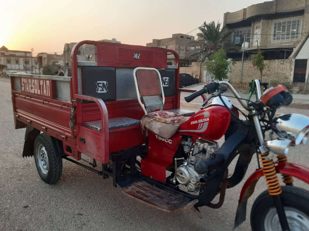 سلام عليكم ستوته سلطان للبيع مديل  21 ستوته مكفوله من الطول للطول السعر مليونين و ٤٠٠ وشراي ينتصل ***********
