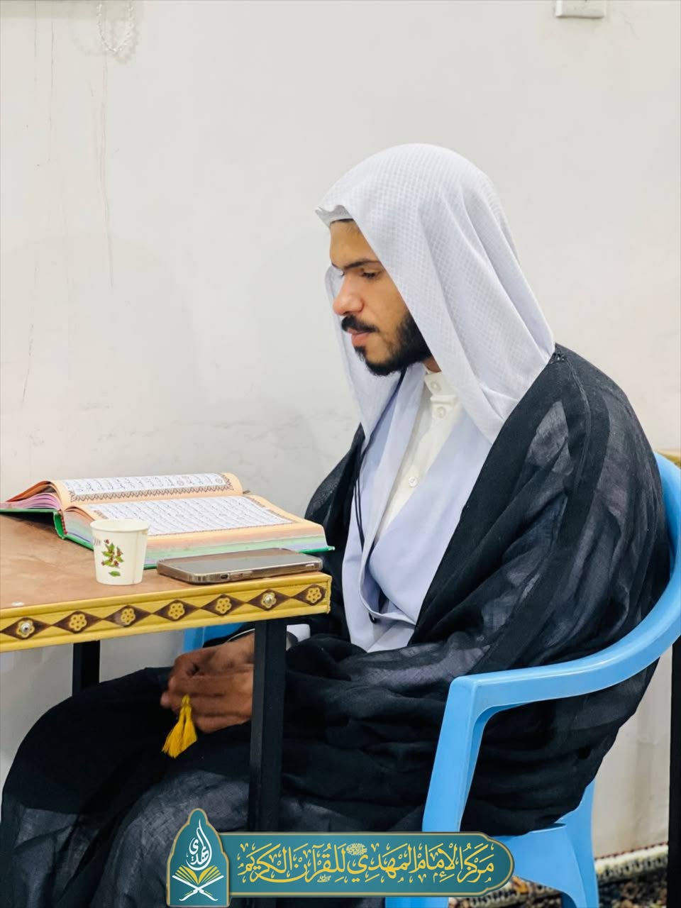 #دورة_إتقان_تلاوة_القرآن_الكريم_الثالثة

 الدروس الحضورية للمرحلة الثانية، في مادة الأحكام المبسطة، والتي يقدّمها الأستاذ القارئ محمد نبيل جواد.

نسأل الله أن يوفقنا وإياكم لخدمة كتابه الكريم ونشر علومه المباركة. 🌿
#مركز_الإمام_المهدي_للقرآن_الكريم 
📍 الموقع: الحمزة الشرقي - مضيف الحاج غاوي الگيم
📞 للتواصل: عبر الهاتف والواتساب: ***********
فيس بوك:-
https://www.facebook.com/profile.php?id=61567026812167&mibextid=ZbWKwL

تيليكرام:-
https://t.me/ALmahdiQuran1

انستغرام:-
https://www.instagram.com/m_h.quran/profilecard/?igsh=MXY3YTRkamVsc2FqZg==

رابط لجميع الصور :- 
https://t.me/+xJO4j_5x6IwyOTYy
