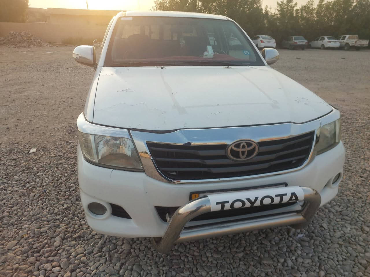 هايلوكس بيكب ١٢ كويتي گير عادي مكينه گير بلادي مكفولات بيه شخط مال ستوته بجهة السايق ومرشوش على گد الشخط السياره مال جناي ١٥٥$وبيه مجال ***********  مكانه الديوانيه ترهم مراوس بگريت ويل ١٥ .١٤ .١٣
