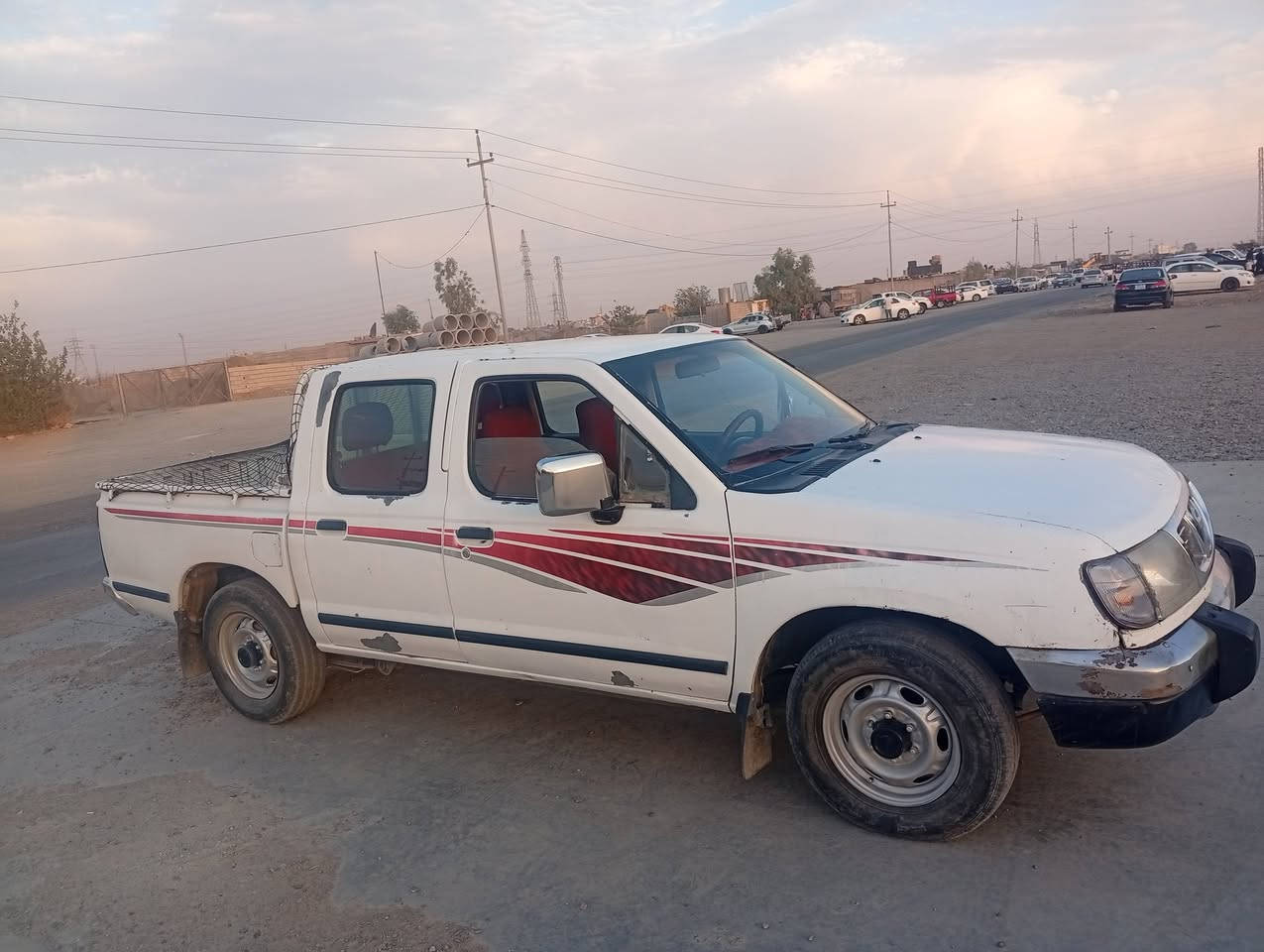 نیسان مۆدێل 2008 دوبەی لەیزەر  گیرومەکینەی بەشەرت بێ لێدراو بێ دەعم نرخ 37 گڵاو کە مێک معامەلە شوێن چەمچەماڵ ژمارەی موبایل *********** کۆڕەک ***********
