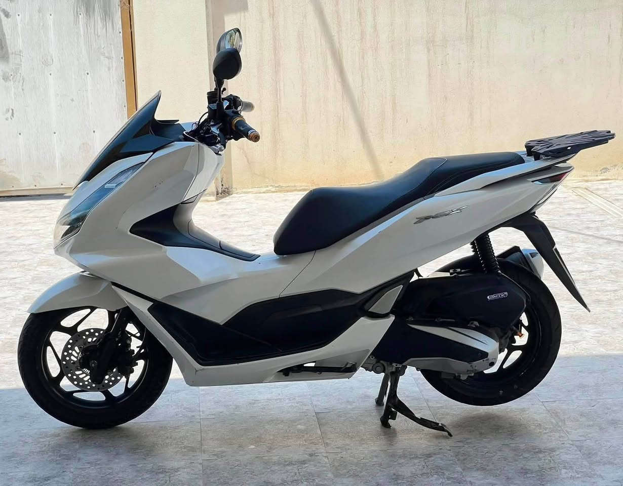 PCX جيل الرابع فيتنامي للبيع
المواصفات:

يدات تدفئه

حساس ازدحام 

حساس انزلاق 

حساس ستان 

المكان:واسط قضاء الحي 

الرقم: ‭***********‬
