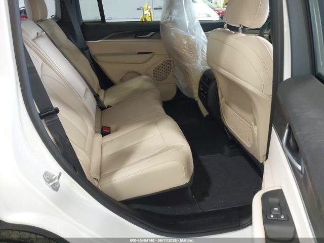 اعلان مزاد 🚗 
🔸 نوع السيارة :  جيب كراند شيروكي  فئة لمتيد
🔸 بالامكان ادخالها على كتاب الشهداء
🔸 الموديل : 2025
🔸 تاريخ المزاد :   2026/9/16
🔸 عداد المسافة :  1.807   mi
🔸 السعر : حسب المزاد 
🔸 حجم المحرك: 3.6      6 سلندر  
🔸 نوع الحادث:حسب الصور المرفقة 
🔸 العنوان 🏦 بغداد - البنوك قرب الجسر
🔸 متوفر شحن مباشر من امريكا الى العقبة الاردن
 🔸 متوفر شحن من امريكا الى شمال العراق اربيل 
🔸 للاستفسار يرجى ارسال رسالة الى الصفحة 
       او الاتصال على الارقام التالية :
       ***********      مصطفى
    شركة سما البنوك للمزادات الامريكية
