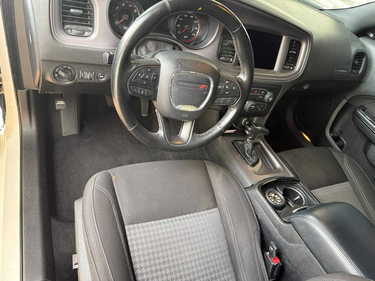 تشارجر SXT • ٢٠٢٣ • رقم اربيل
