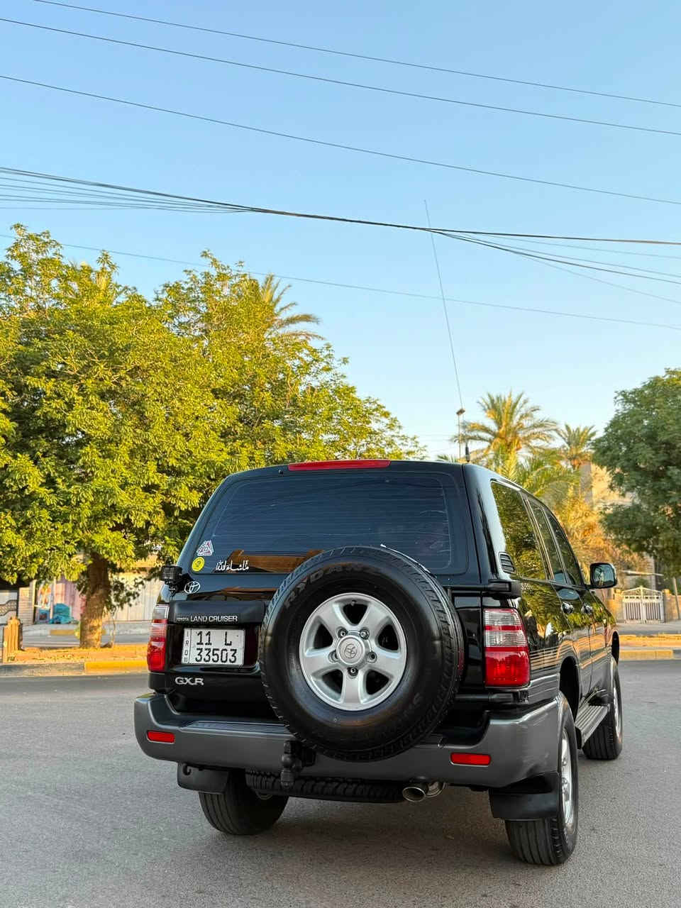 لاند كروز 2003
السيارة مصبوغة عام جمالية لون اسود
بدون ضربة بدون معجون بدون كص

السيارة كير ومكينة بلاد شركة ممفتوح
ماشية 83 الف حقيقي

فتحة 
كير اوتو
فور ويل
4 جام اوتو
شاشة وكامرة خلفية
دبل اسبير باب علاك

اضافات 
صدر كامل ايرون مان 3500$
تنزيل اكسل
دوشن بار جهتين
طبلات اعلى دبنسون 600$
عليه تخم ويل وتاير5 شاهين  1500$
كشافات تبويز امامي وخلفي 150$
درايام شفت اصلي شركة جديد
انارة محيطية 

جاهزة مكملة للبر

والسيارة دينار متصرف عليه جاهزة مجهزة للاخير

العنوان بغداد 
للاستفسار  ***********
