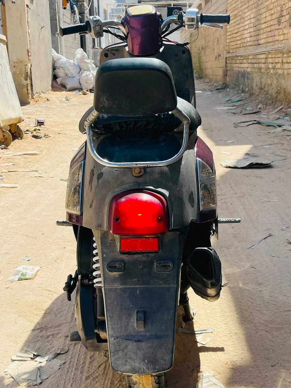 السلام عليكم دراجه بوليس لبيع دراجه شغاله كله سلف هندر كهربائيات شغاله لايت عالي ناصي شاير بكلايت كله شغال كفرات بلادي داخل املح بلادي مختم مكينه ناعمه شلعه قويه صانصه رياضي كاربون بيه فصله طلقه قويه نار صالنصه بلادي موجوده تواير جيلاتي بي زوج جديد سعر 425 بيه مجال قليل متوازي على بيعته مكان كربلاء رقم ***********
