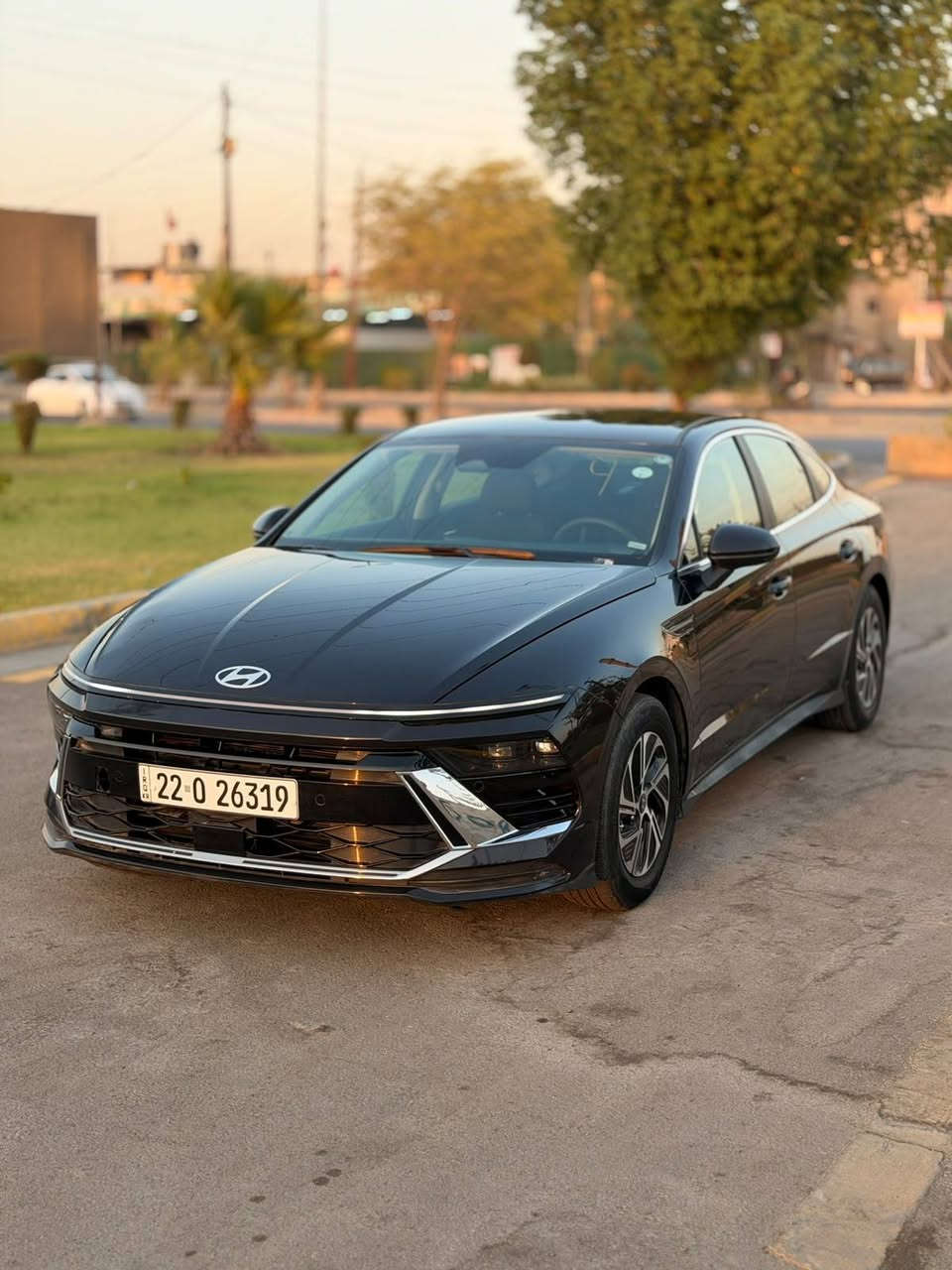 سلام عليكم سوناته هايبرد مديل 2026 سياره نص فول ماشيه 8000ميل يعني زيرو سياره امريكيهه
حادث جاملغ 
رقم اربيل
سعر 180 وتجي وشلع عيوني
عنواني بغداد
***********
