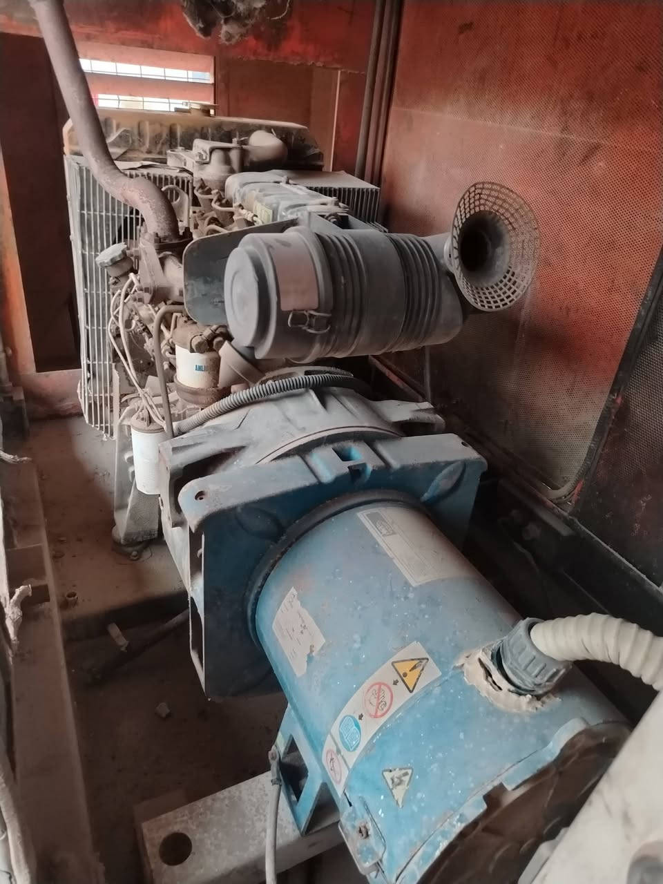 موالده بيركس انكليزي نضيفى
30كيفي سعر 25$بيها مجال

***********
