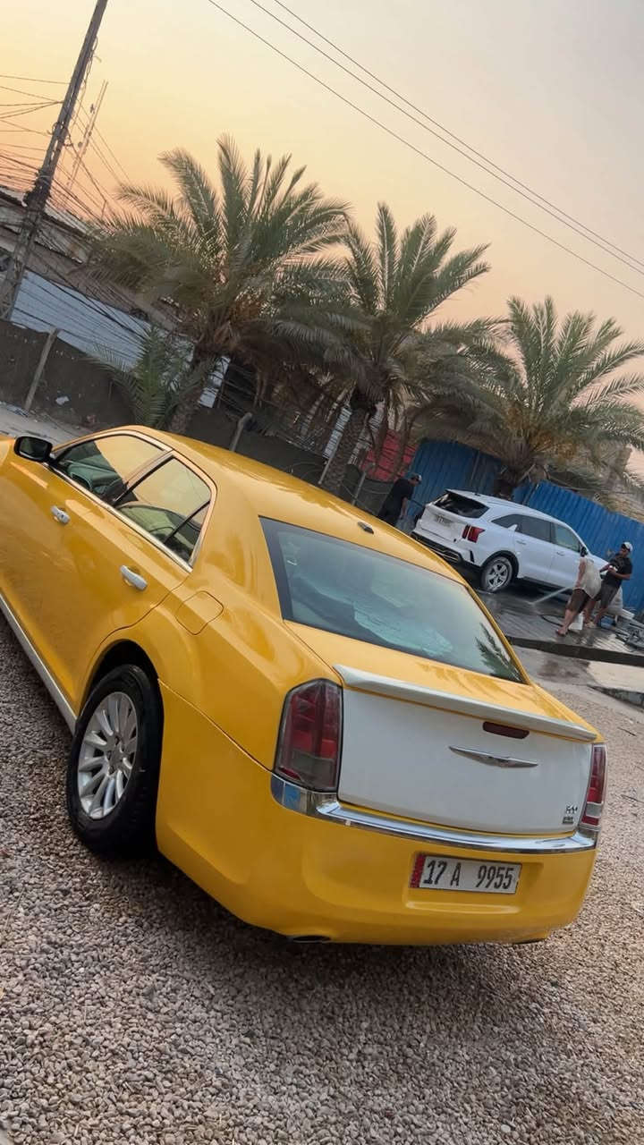 السلام عليكم اوباما 2014 اصل اصل السياره خير من الله كير مكينه حداديه مكفوله السياره صبغه جديده حادث فقط شي بسيط من البنيد مكينه 3600 السعر 162 وبيه مجال 
***********
***********
