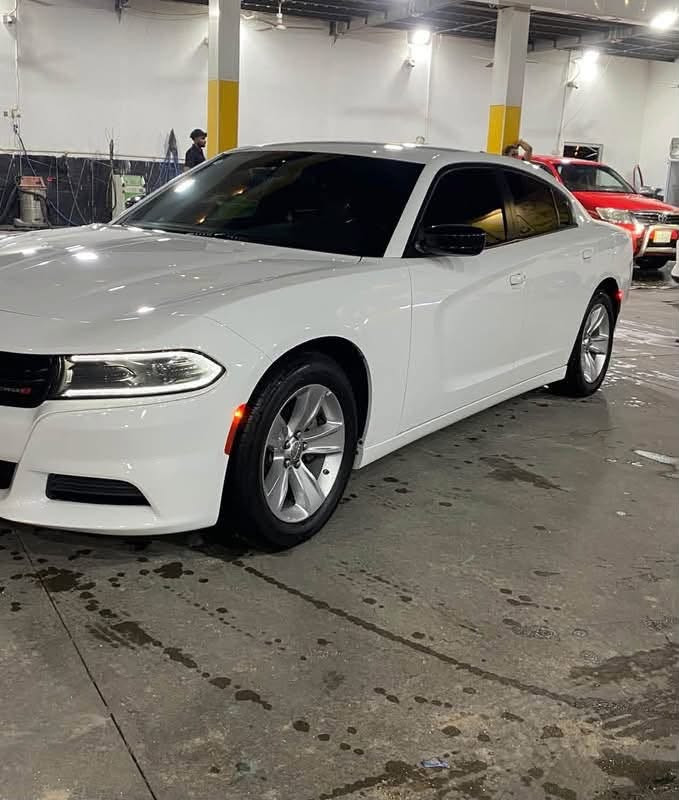 جارجر 2023 (خليجي بلاك ادشن) لاست كول
مكفولة كفالة عامه
المحرك : V6. 3.6L 
السعر : 285 وبيه مجال 
رقم بصرة  بأسمي شخصياً 
الاستفسار متوفر واتساب : ***********

المواصفات SXT :
*   ويل قياس 18
*  مقاعد رياضية من الشاموا الأسود . 
*   مصابيح أمامية زنون .
*   كشافات الضباب زنون .
*   المصابيح الأمامية مع LED .
*   حساسات خلفية.
*   تشغيل عن بعد .
*   محدد سرعة .
*   كاميرا خلفية .
*   مرايا متحسسة للاضاءة العالية .
*   دخول ذكي (بصمة) .
العنوان : البصرة
