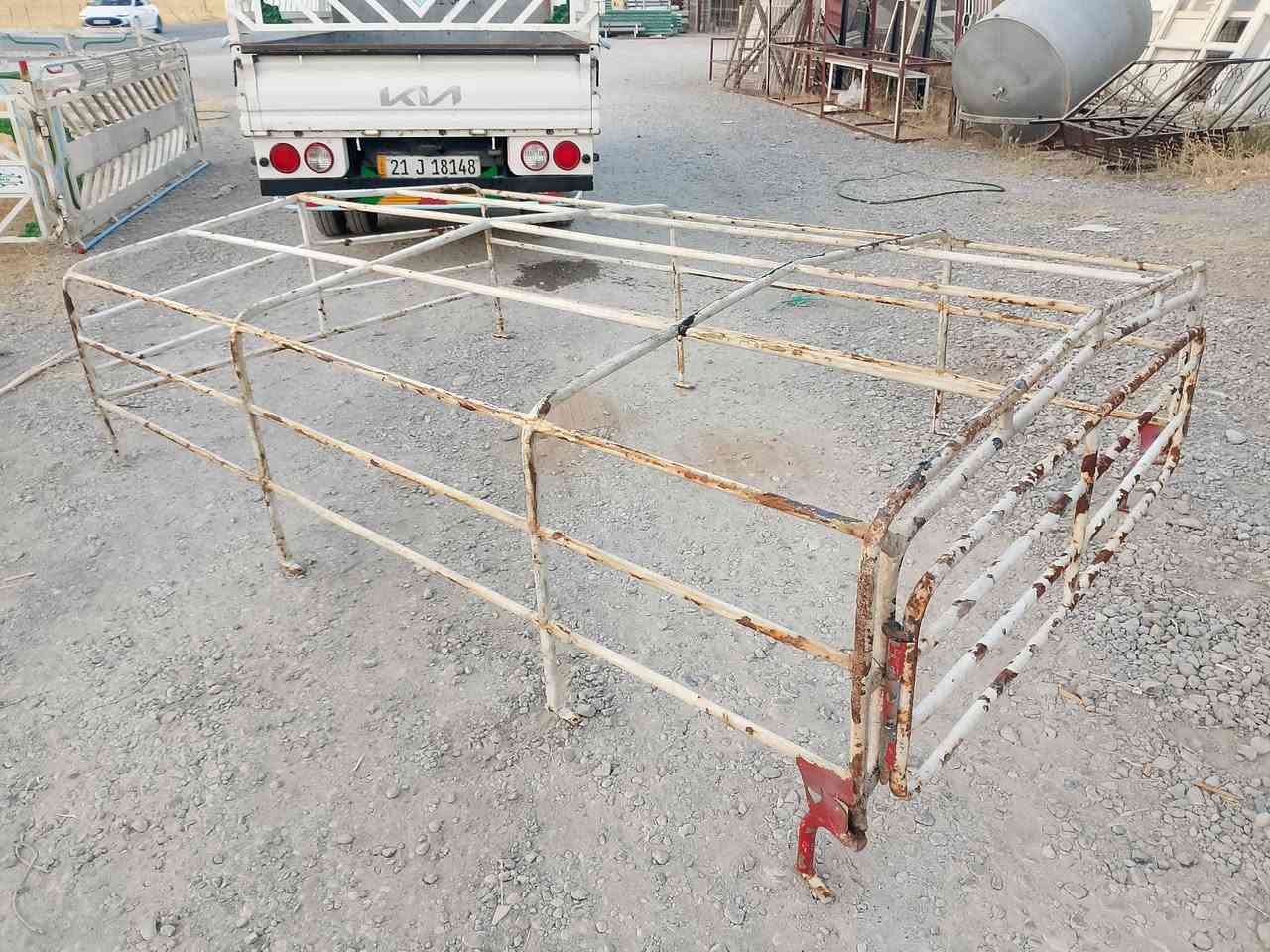 سەرچەمچەوچادری 2700بۆفرۆشتن شوێن حاجیاوا *********** ***********

