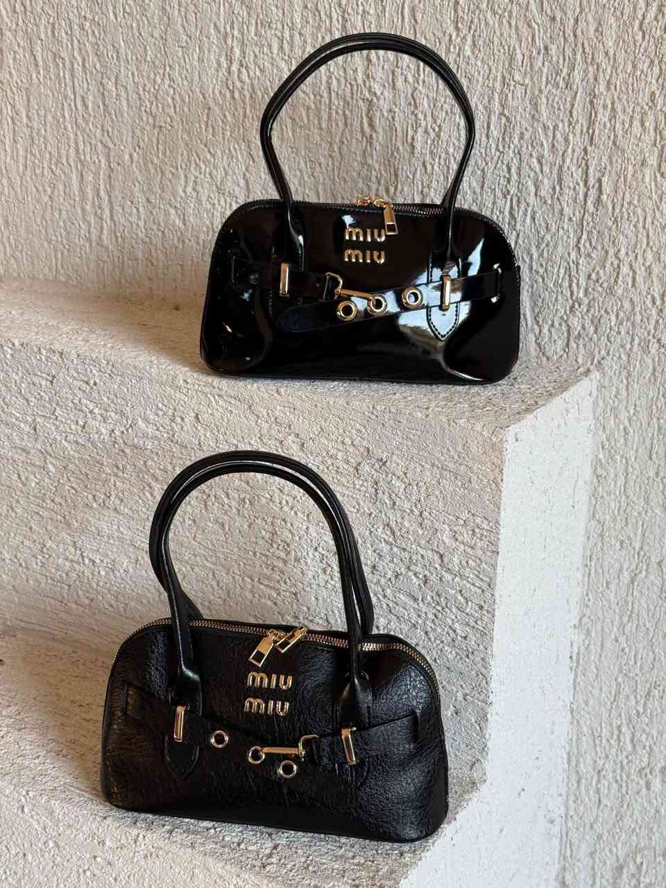 حقائب Miu • جديد • السوق الكبير