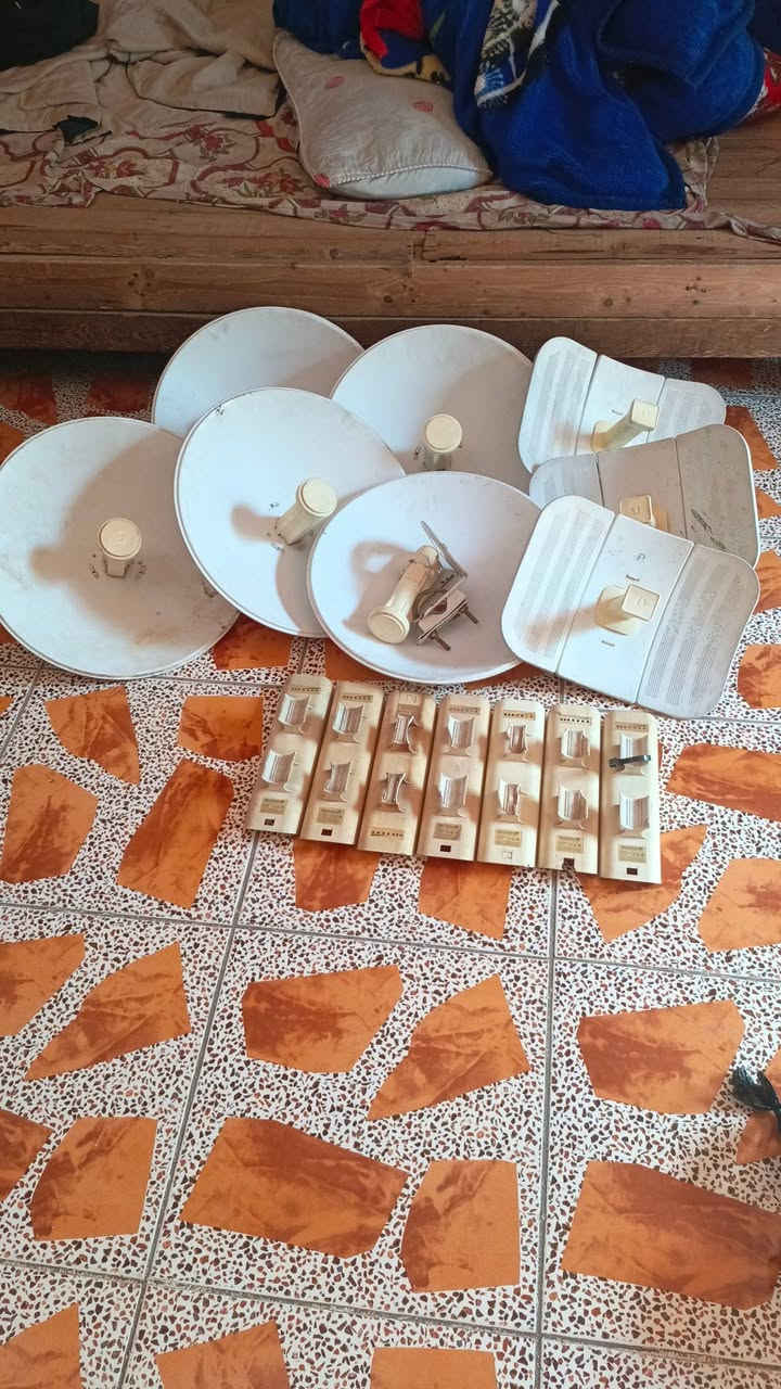 قيم وخذهن شلع بس بليرضه الله  كلهن شغالت مكاني بغداد رقمي ***********
